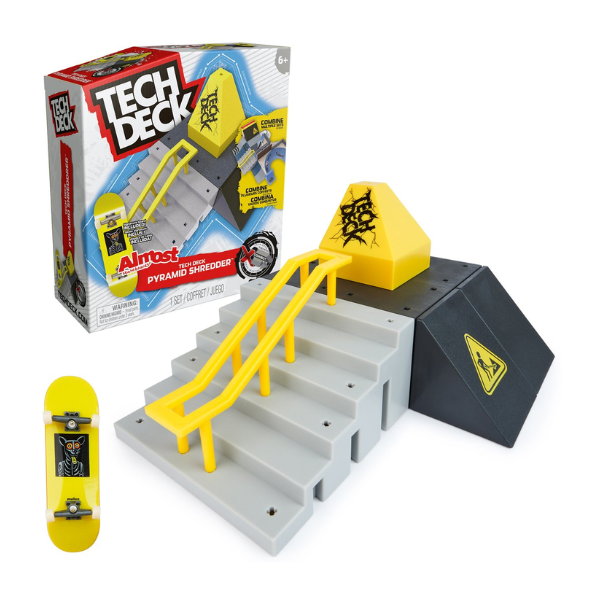 Tech Deck X-Connect Pyramid Shredder Skate Zone Ramp Set